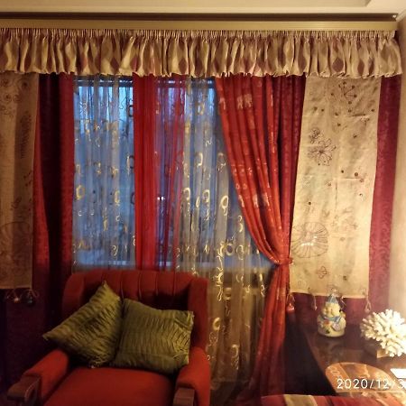 Apartment On Rusanivska Naberezhnaya 22 Kiev Buitenkant foto