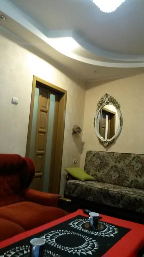 Apartment On Rusanivska Naberezhnaya 22 Kiev Buitenkant foto
